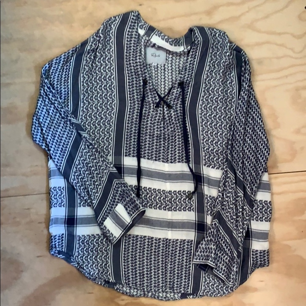 Anthropologie embroidered super soft Top Medium